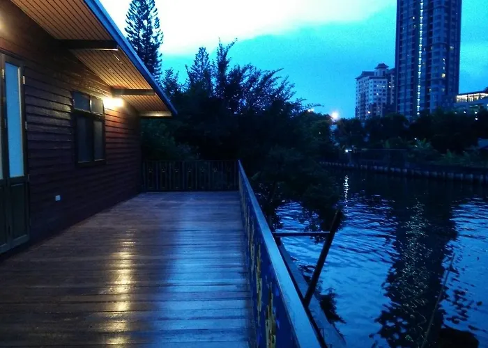 Tippisarn Guesthouse