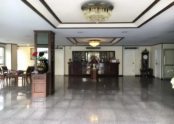 Palm Suites