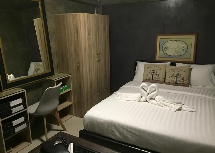 Loft 21 Apartment Romklao