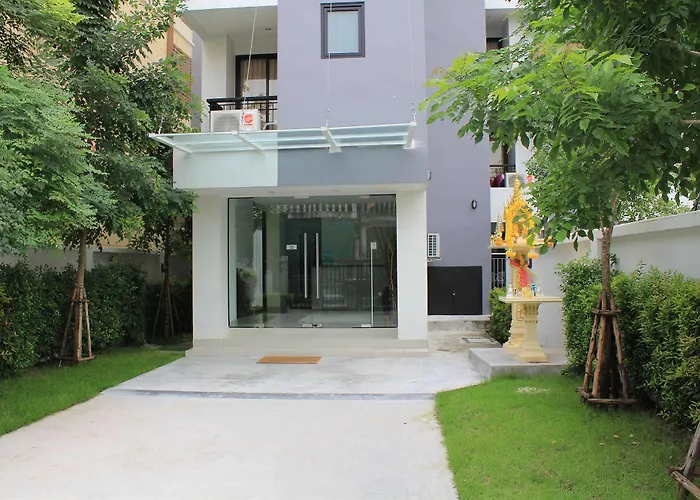 Utd Aries Hotel & Residence