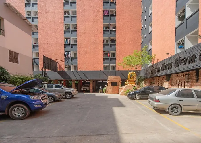 Infinite Hotel