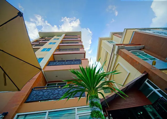 Greenview Ekkamai10 Residence