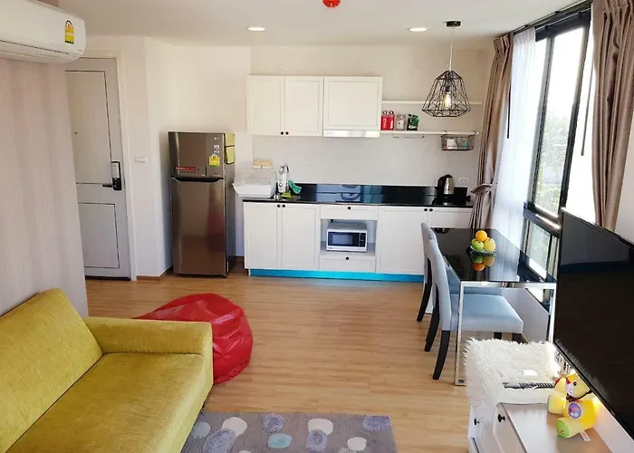 Bright N Shiny Room In Bkk City