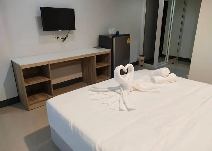 Na Sutthisan Hotel
